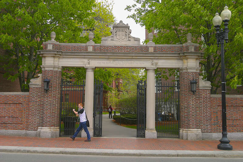 哈佛大学校园
